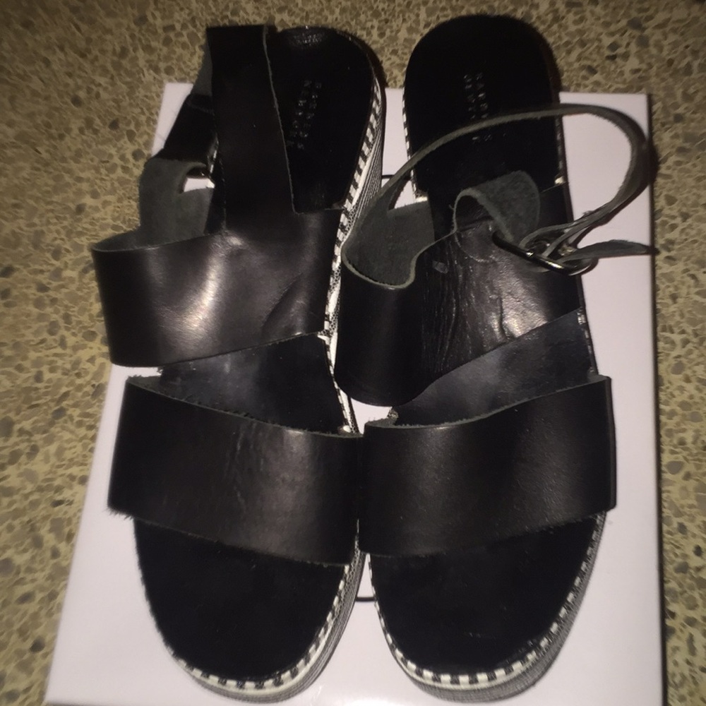 Platform sandals